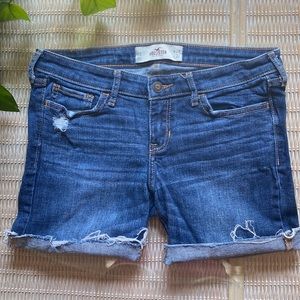 Hollister Jean Shorts cutoff or cuff